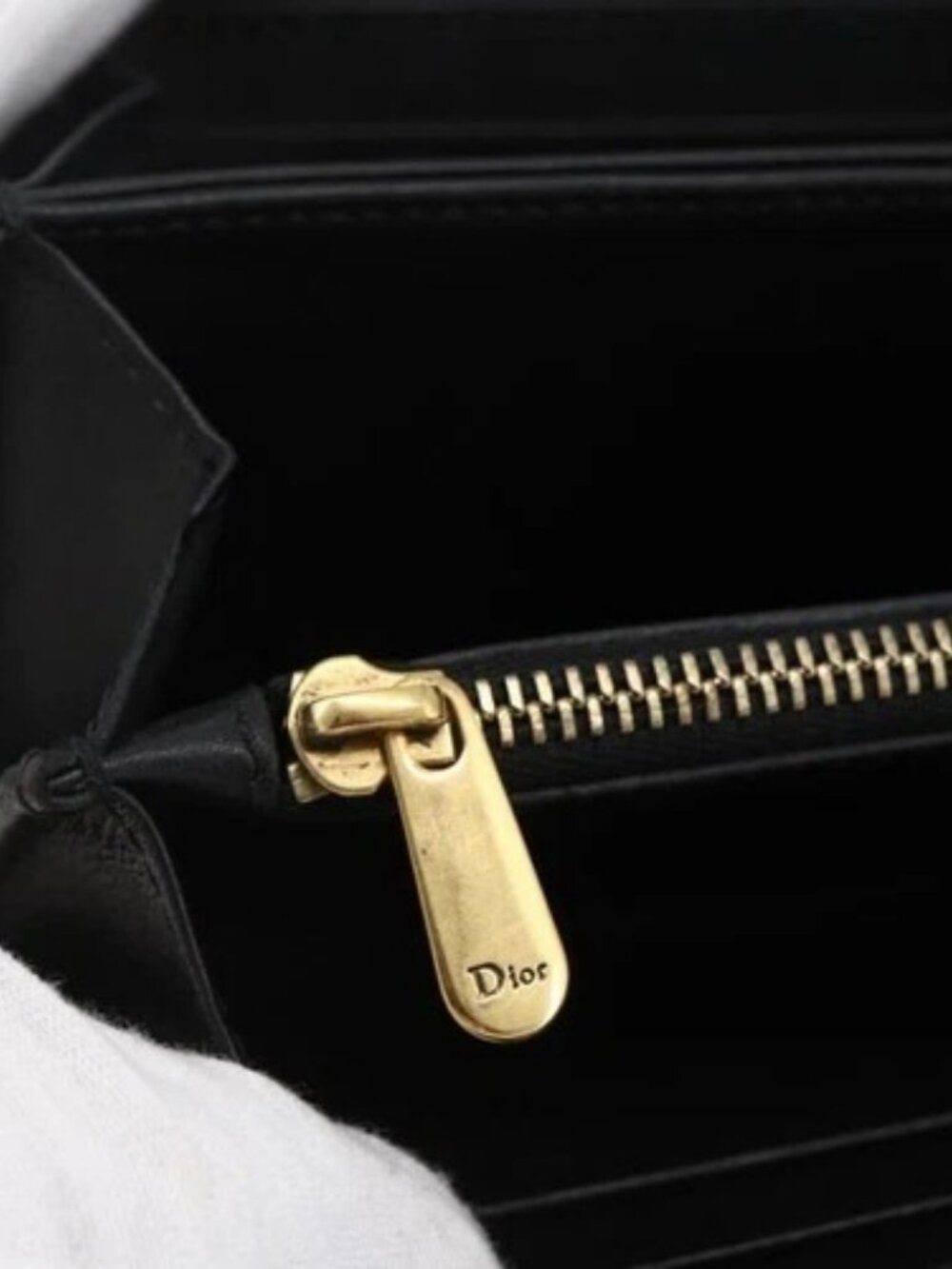 Christian Dior Round Long Wallet Leather Black Gold Auth am10801 - Picture 10 of 16